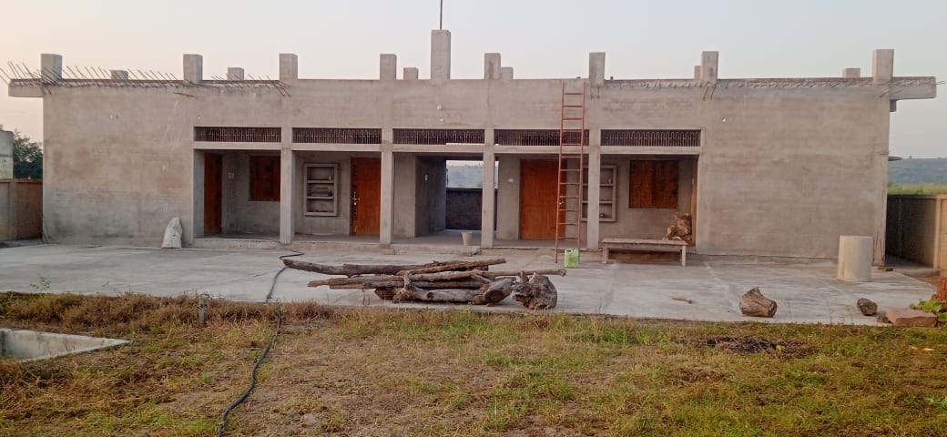 Versatile Plot for Farmhouse or Investment For Sale near  Varanasi