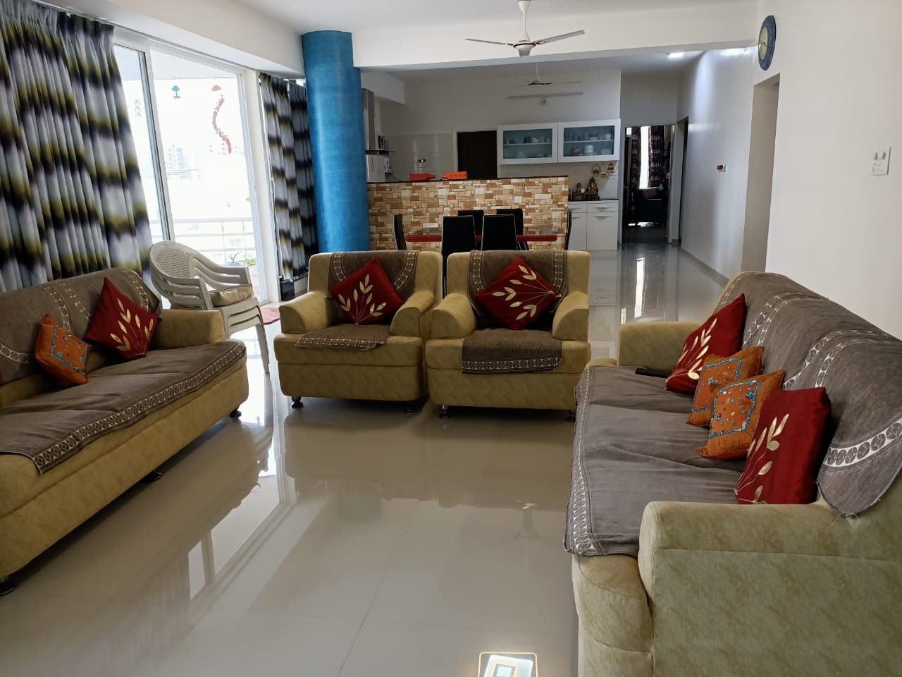 3 BHK Luxurious Fully Furnished Flat for Sale in Nilambar Circle, Vasna Bhaili TP-1, Vadodara