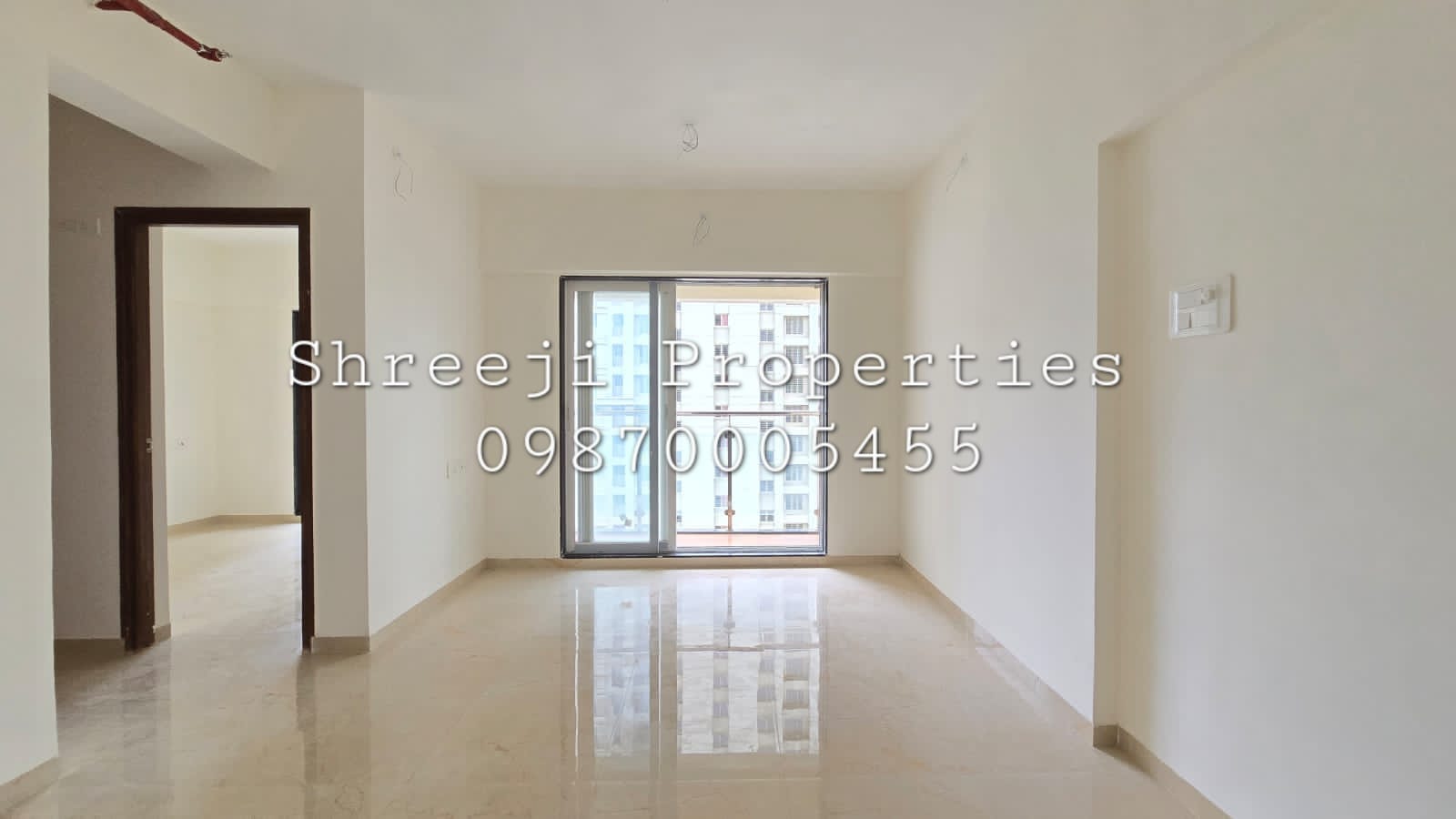   Ready to move 2bhk for sale in Manpada, Thane (W) 
