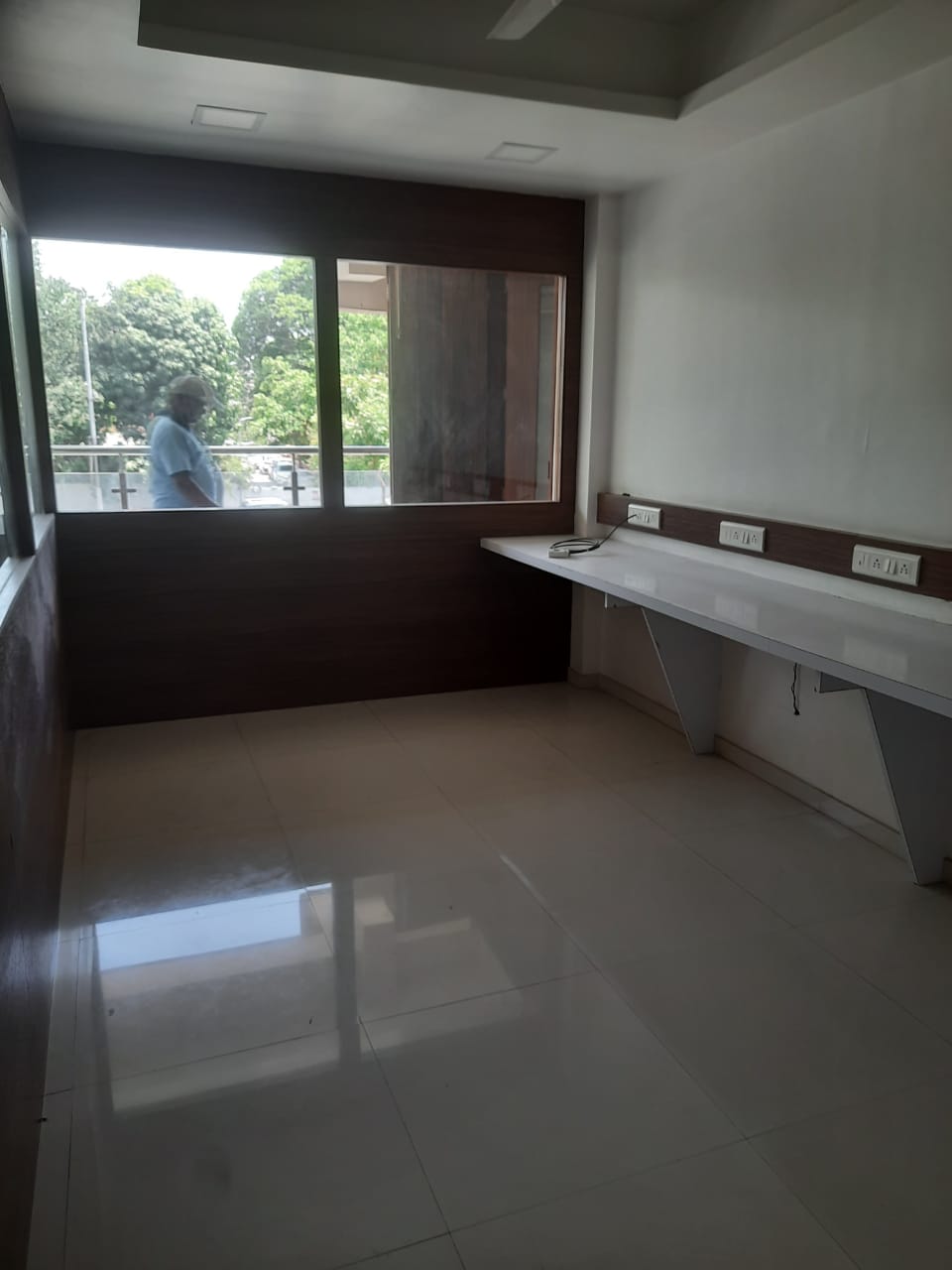 Furnished Office for Sale in Vivekanand Chowk ,Memnagar,Ahmedabad