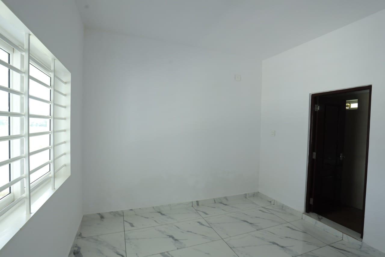 Close To Kendriya Vidyalaya School – Villas For Sale In Ottapalam 