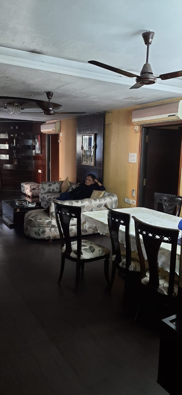 Semi-Furnished Duplex for Sale in Alipore Kolkata