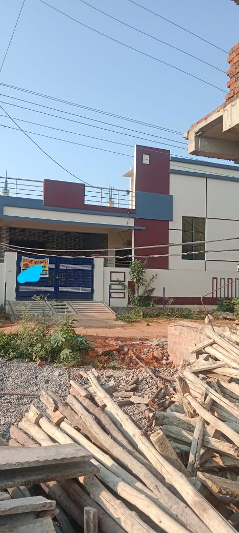 House for Reasale Near BN Reddy Nagar 200 yard land with 1800sft house 