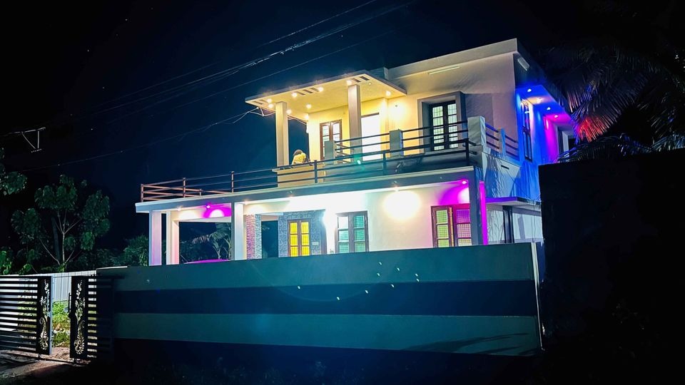 Contemporary House For Sale  on NH 183 Main Road 