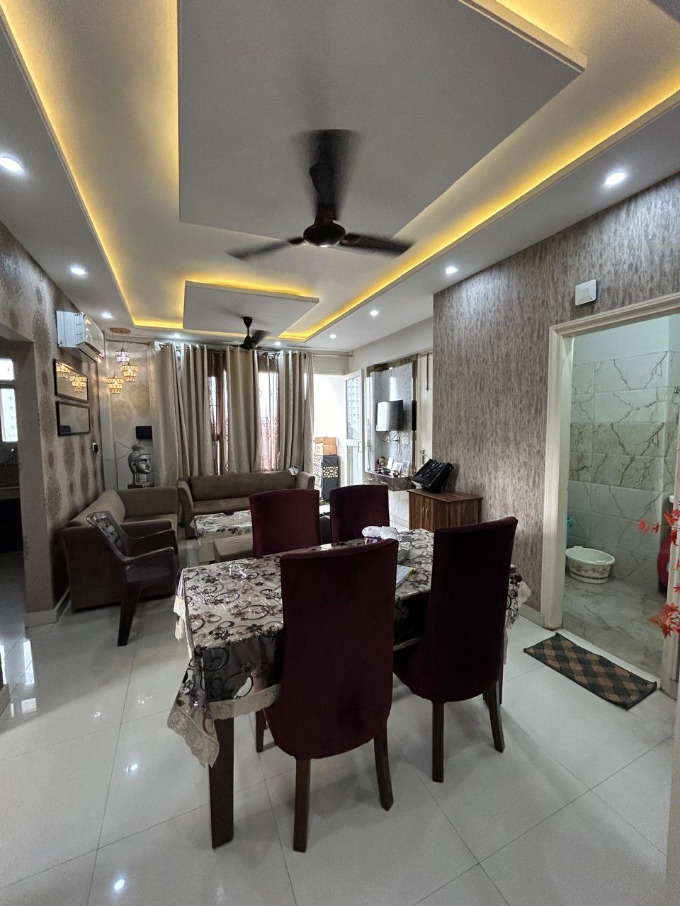 2 BHK Flat For Sale in City of Dreams, Sector 115