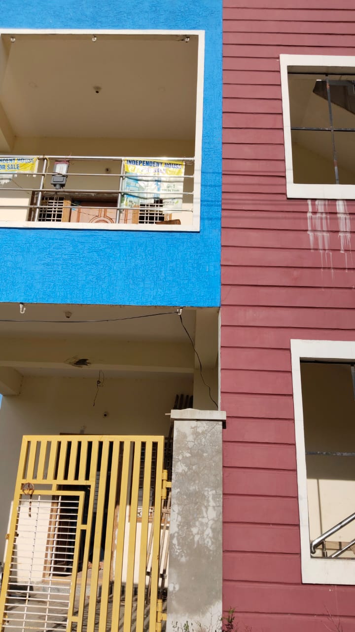 G+1 Independent House For Sale In Mallampet