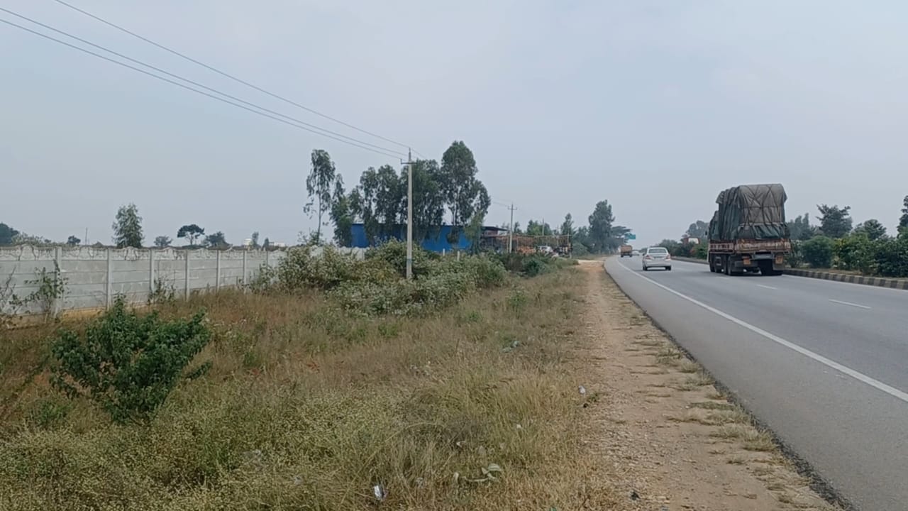 180 Acres of Prime Land For Sale Near Chikkaballapur,Bengalore