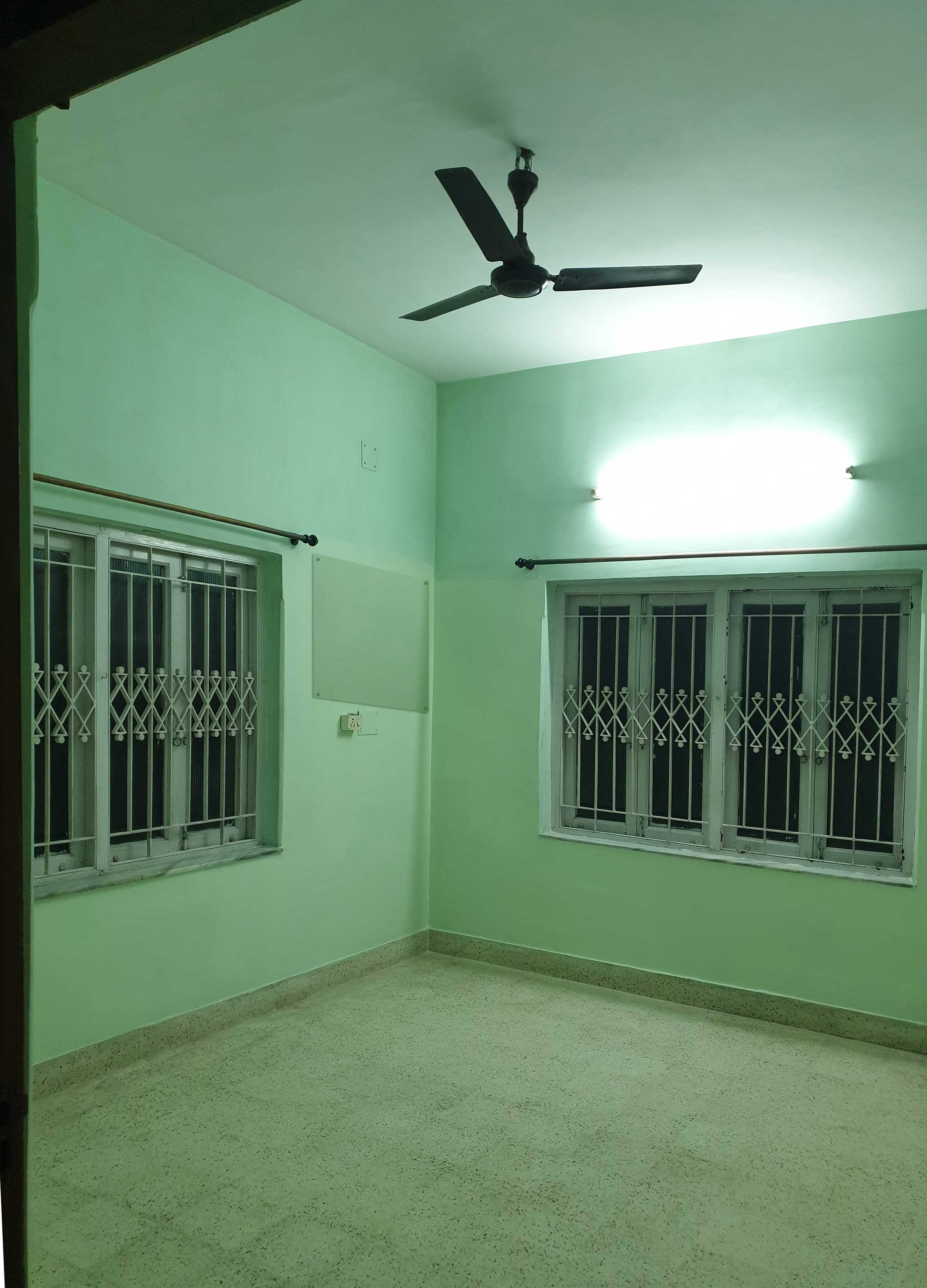 Spacious 3 BHK Flat for Sale in Salt Lake / Sector-2, EE Block kolkata