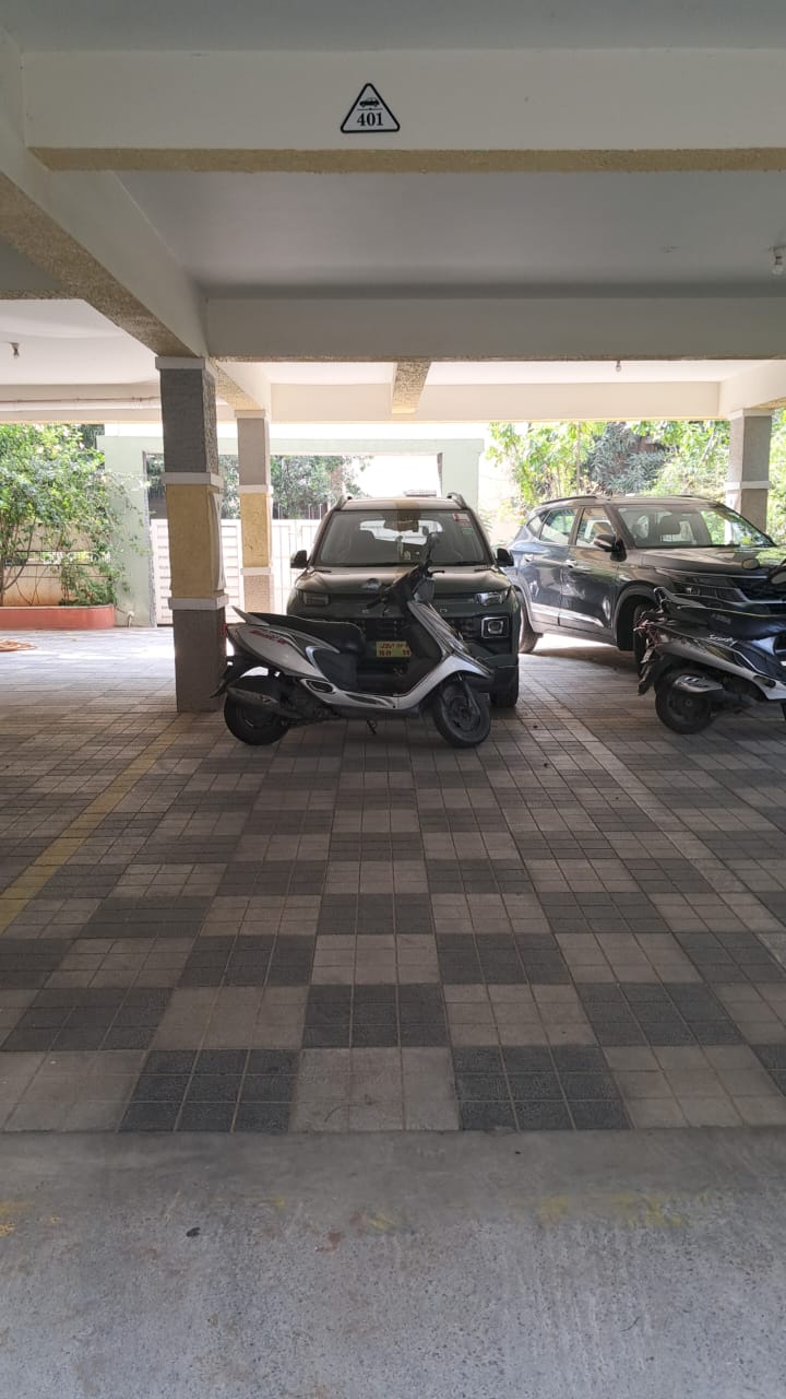 1702 sft Flat for sale in Kapra,Netaji Nagar Cross Road