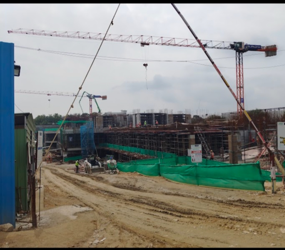 PREMIUM GATED COMMUNITY APPARTMENTS At TELLAPUR
