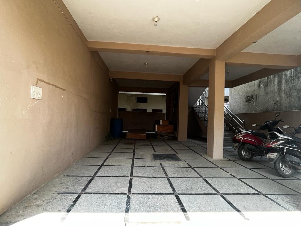 6800sft  area of Rental Apartment for sale near Alwal