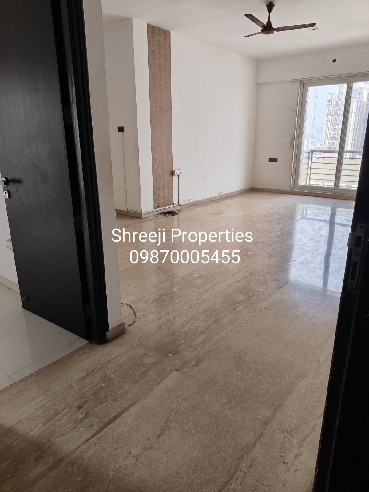 Beautiful 3bhk with huge terrace in majiwada, thane