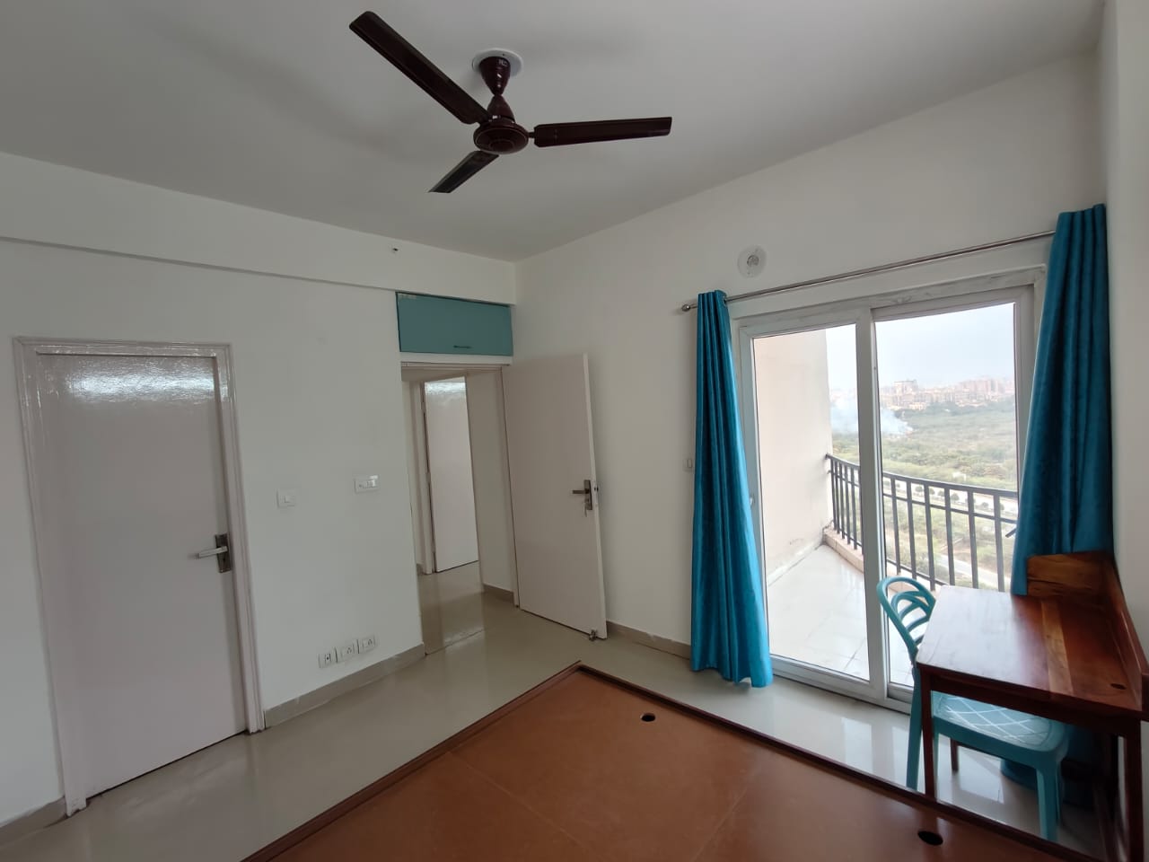Spacious 2BHK Apartment for Sale in Express Park View 1, Greater Noida