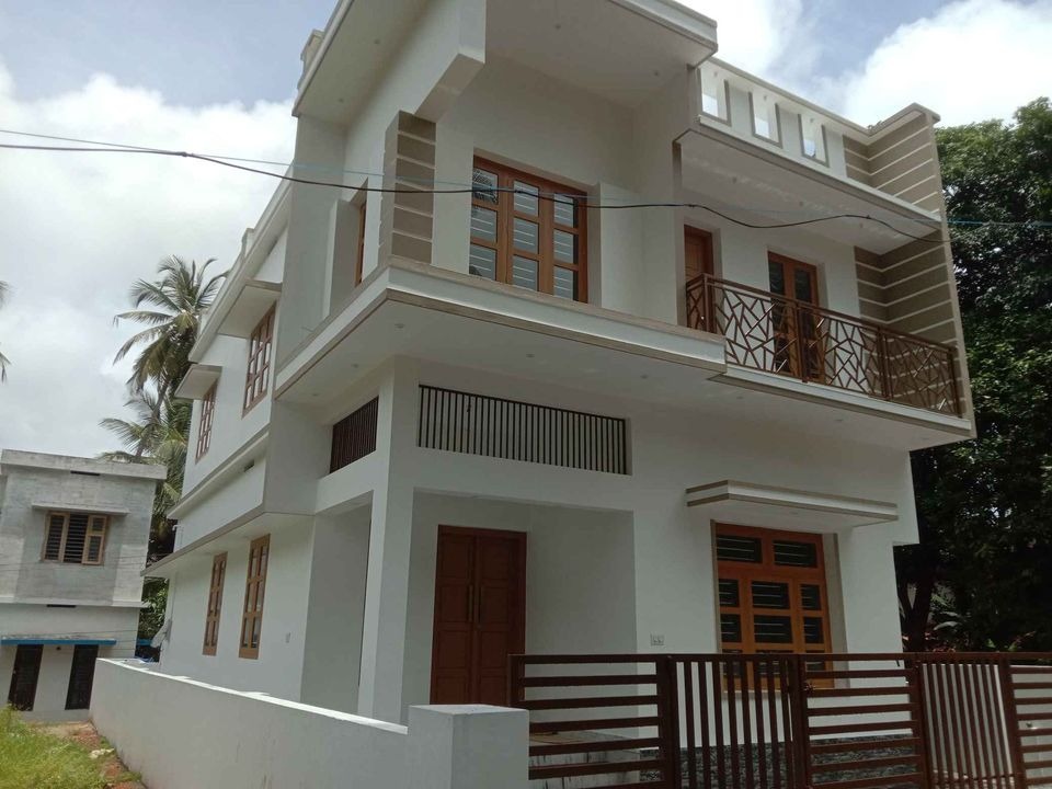 4 BHK House for Sale in Calicut, Naduvattam