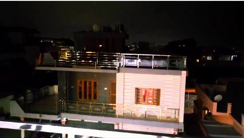Spacious 6 BHK East-Facing Duplex for Sale  in Indira Gandhi MargIndira Nagar, Nadiad, Gujarat
