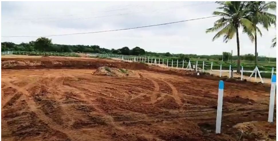 1 Acre 33 Guntas Bt Road Bit Sutable for Farmhouse Yadadri in Hyderabad Telangana