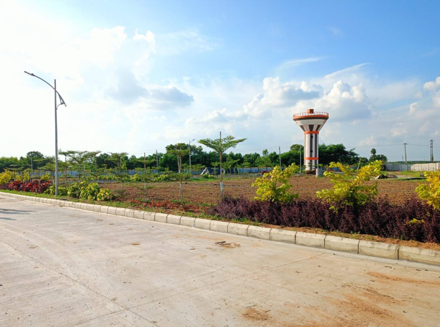 HENLEY WOODS HMDA GATED RESIDENTIAL Project Near Shamshabad - Residential Zone-1 (R1 Zone)