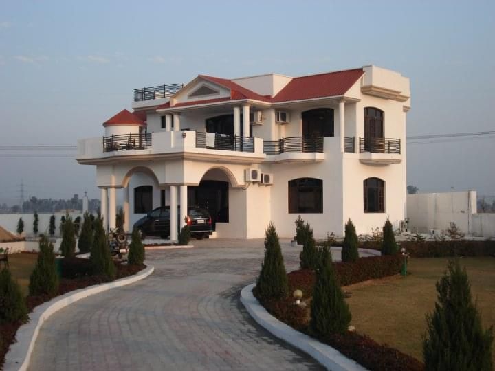 Luxurious 6-Bedroom Farmhouse for Sale in Kapurthala, Punjab with in 98 Marla