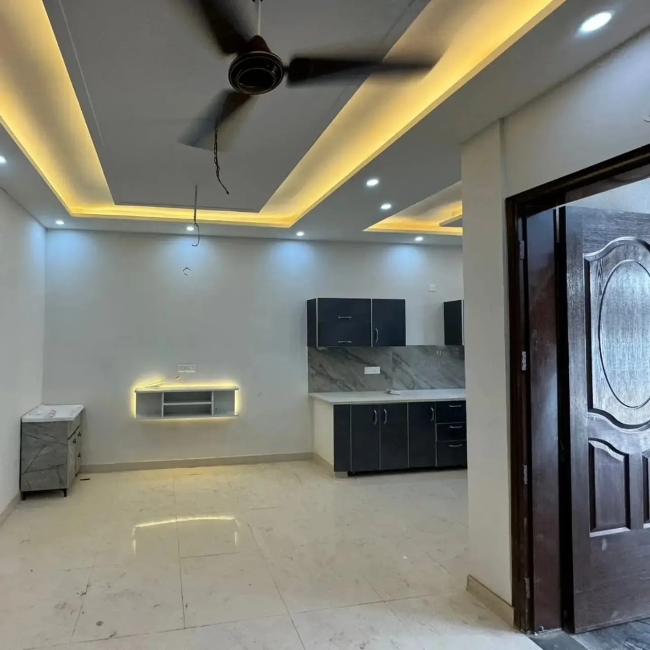  Independent Villa For sale in Green City, Sector 124