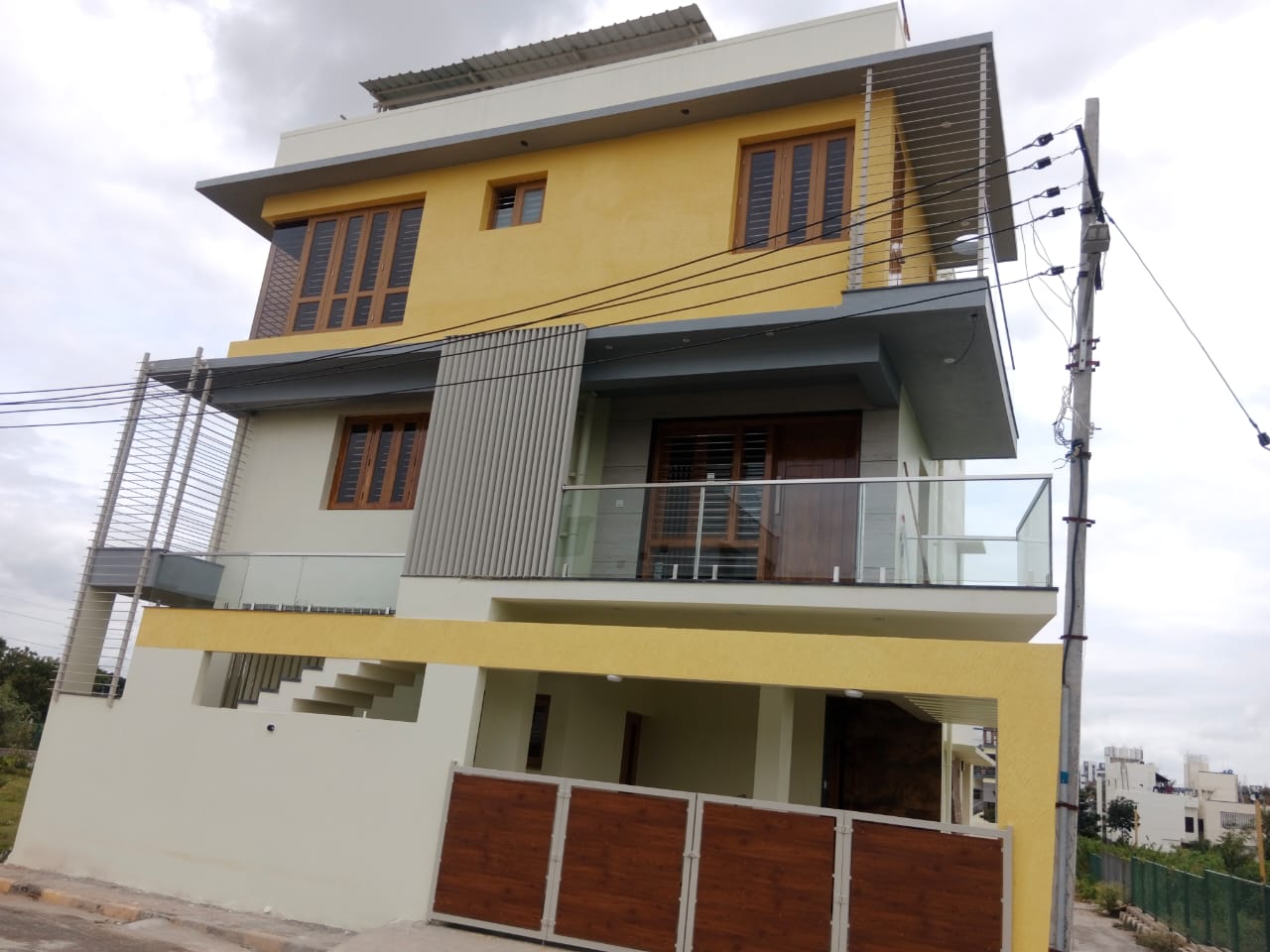 Luxurious North Facing Triplex Villa for sale in Vijayanagar 4th Stage Mysore