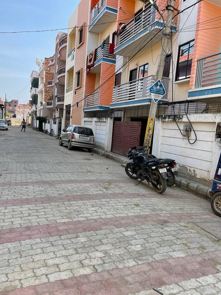 2 BHK Flat For Sale in Tulsipur (Shivraj Nagar Colony),varanasi