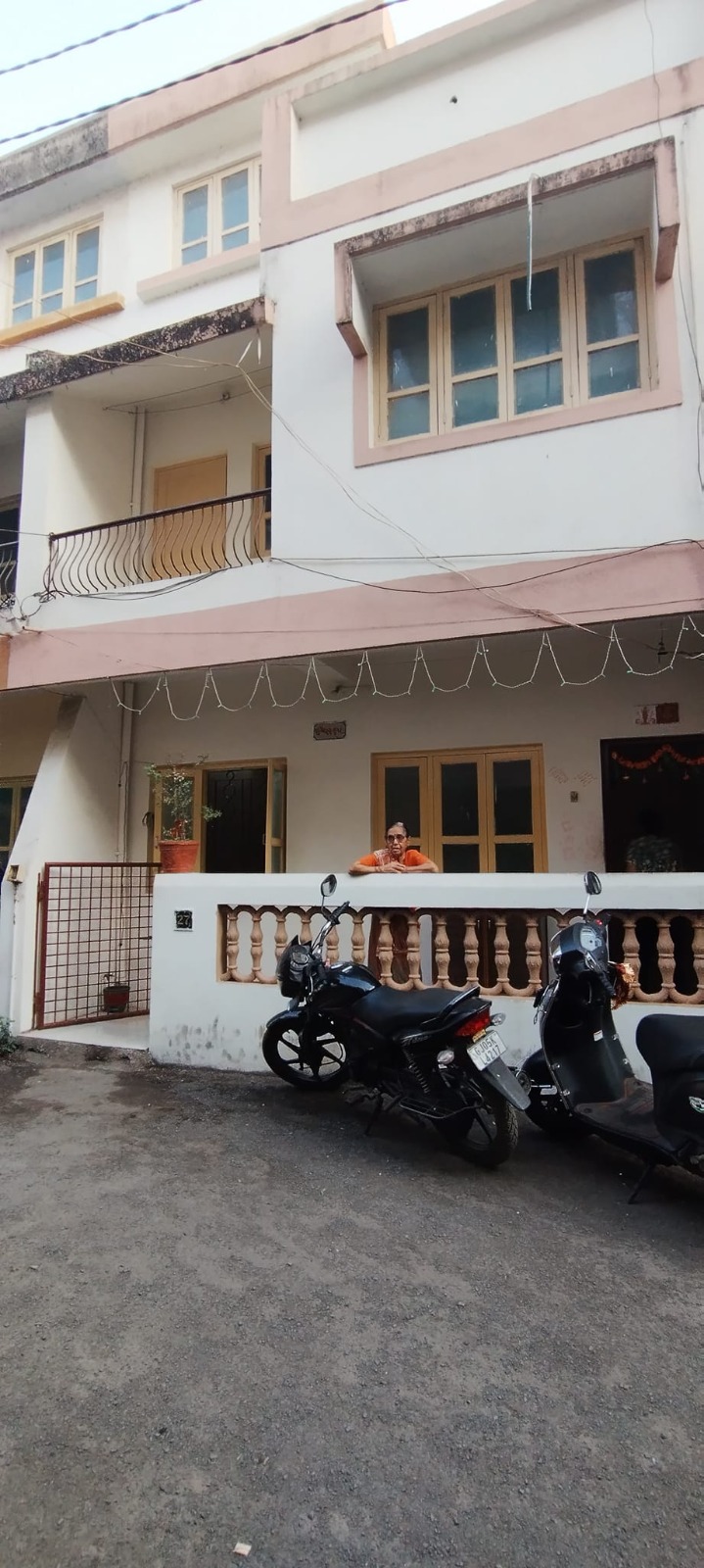 Row House For Sale in 25, Shiv Darshan Row House , Surat, Gujarat