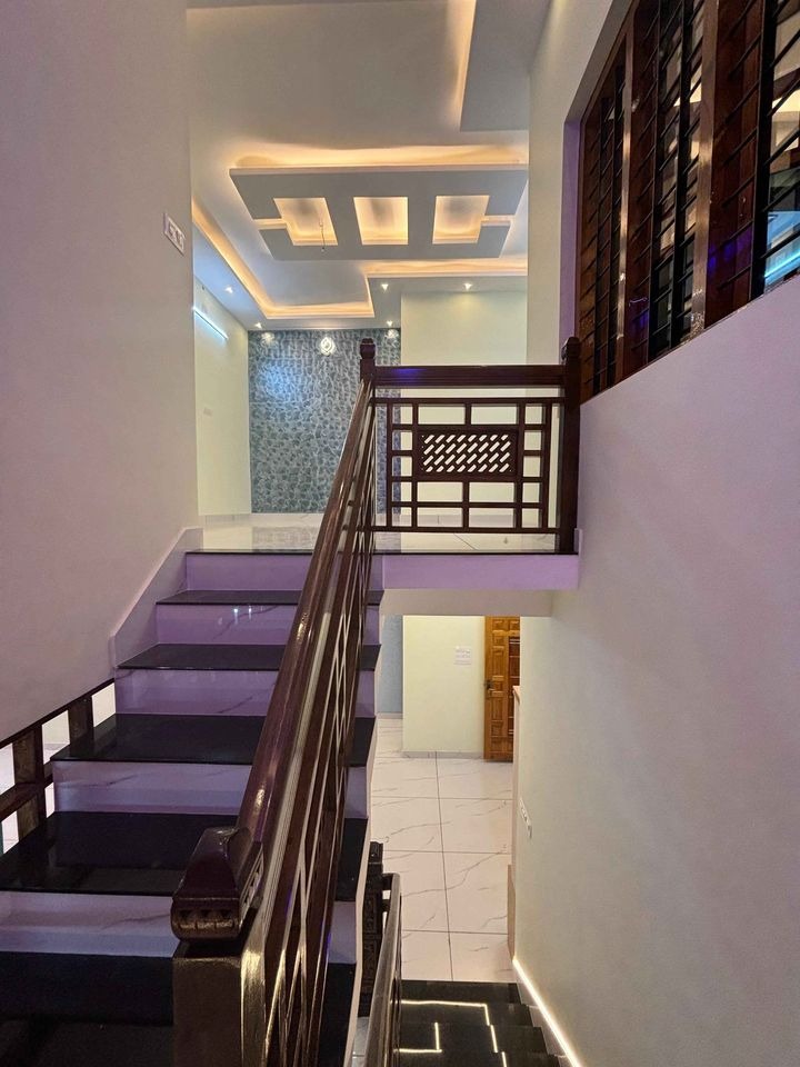 5 Bedroom House For Sale in Thirumala, Trivandrum