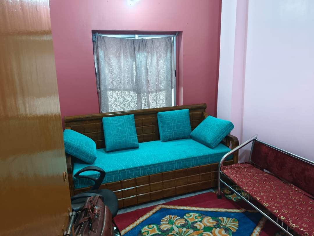 Spacious 3BHK Flat for sale  in Baghajatin