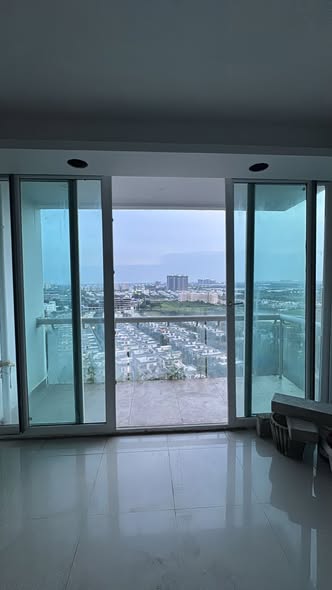 Lake view Apartment Flat For Sale In  Financial District Hyderabad