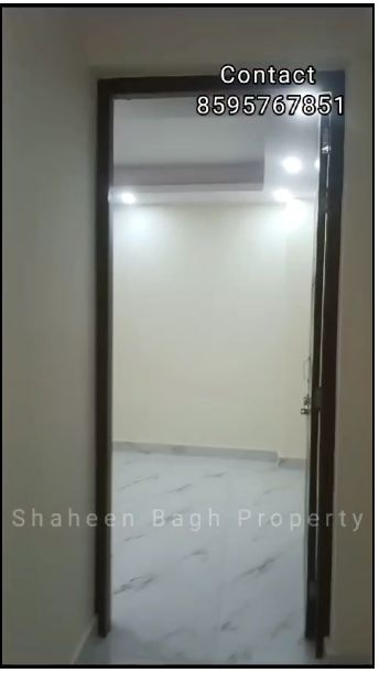 Spacious 3 BHK Flat for Sale Near Umar Farooq Masjid, Shaheen Bagh New Delhi