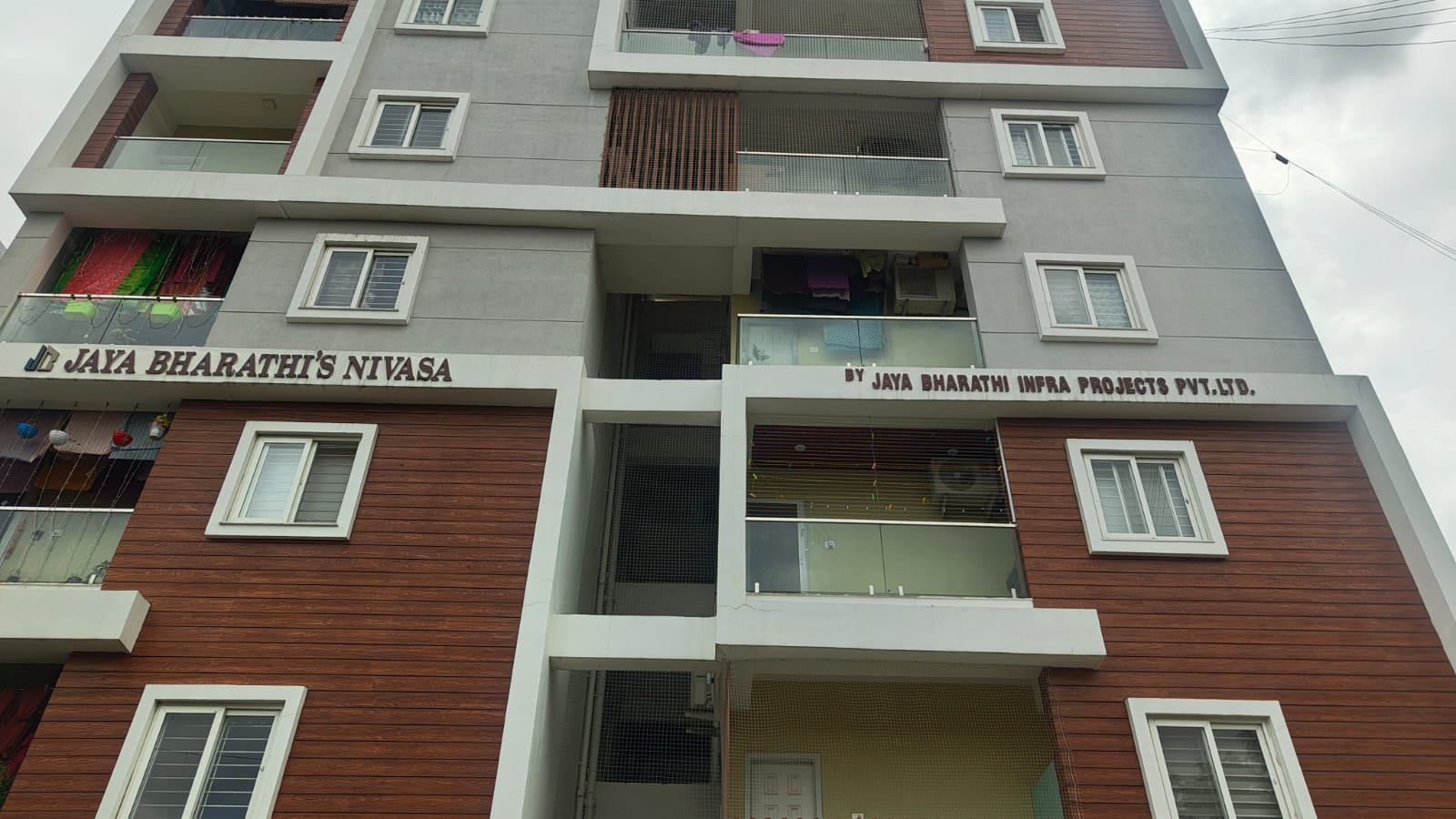 3BHK Flats for sale in Jayabharathi S Nivasa Near JNTU Pragathi Nagar
