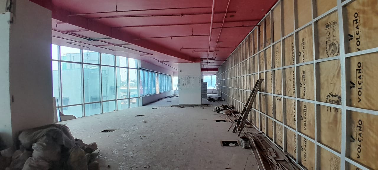 Commercial Space Available for Sale at Pinnacle Corporate Park, BKC, Bandra