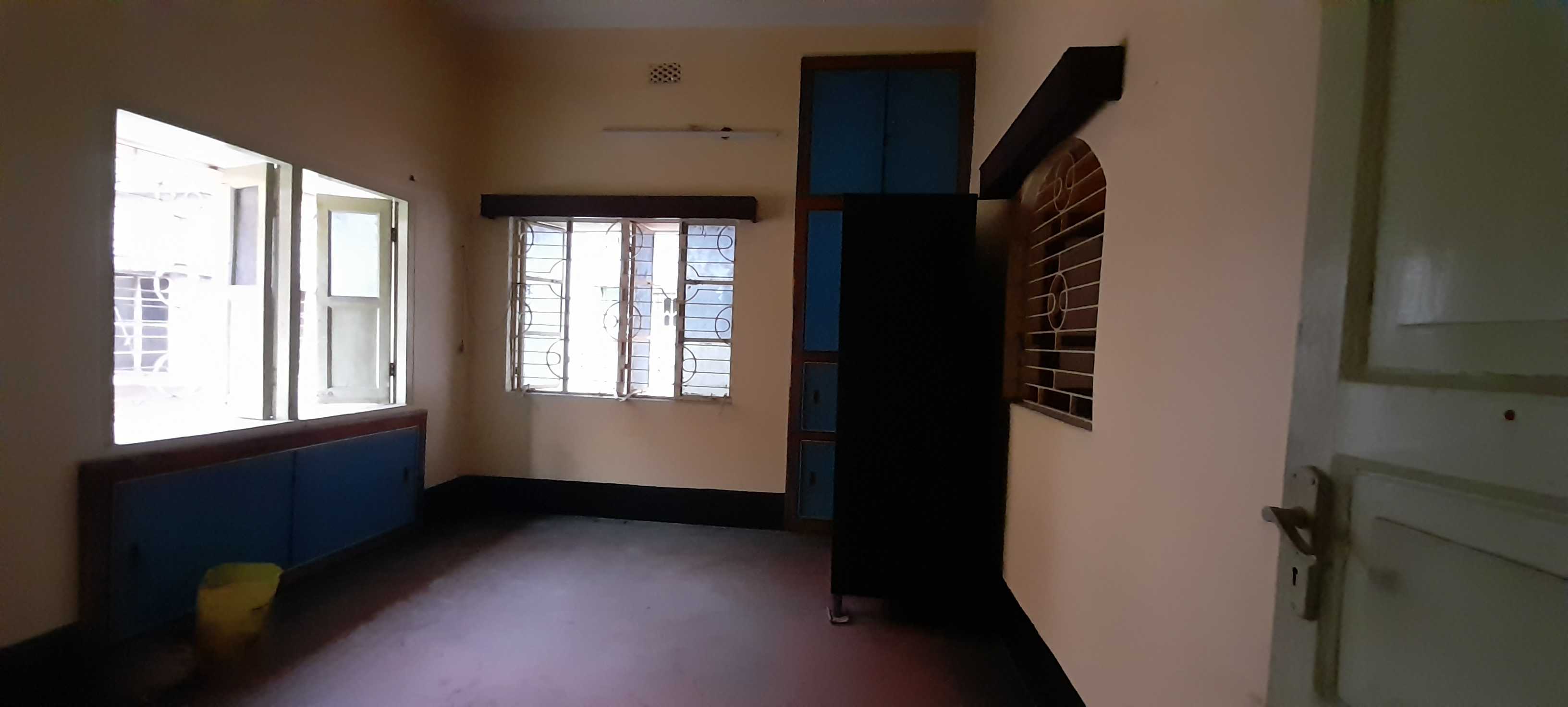 RG-AD-215 : Unfurnished House at Baguihati Jora Mandir, Kolkata for Sale. Contact +91 98300 42930   