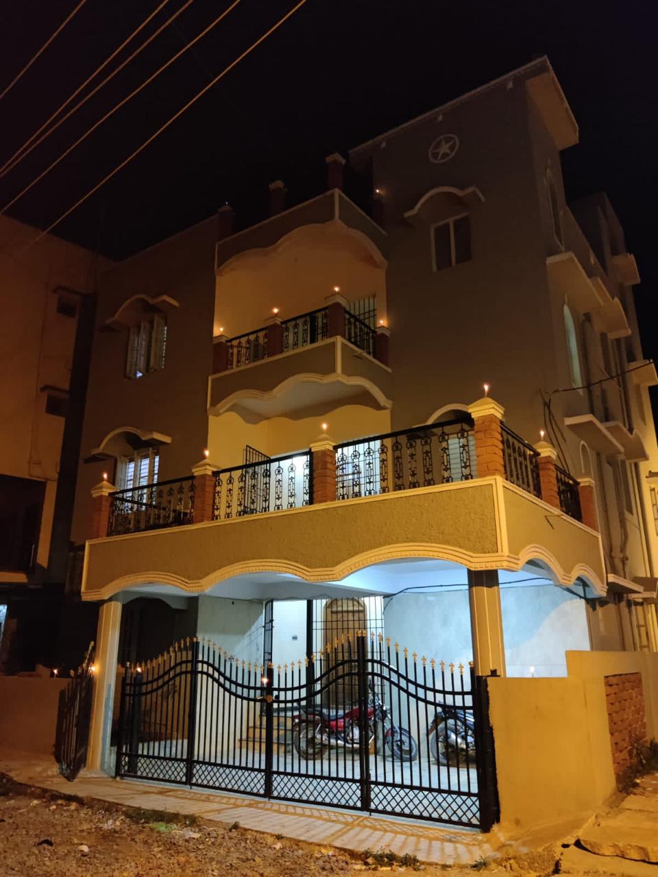 G+2 6 bhk Independent House for sale in Kadubeesinahalli Bangalore 