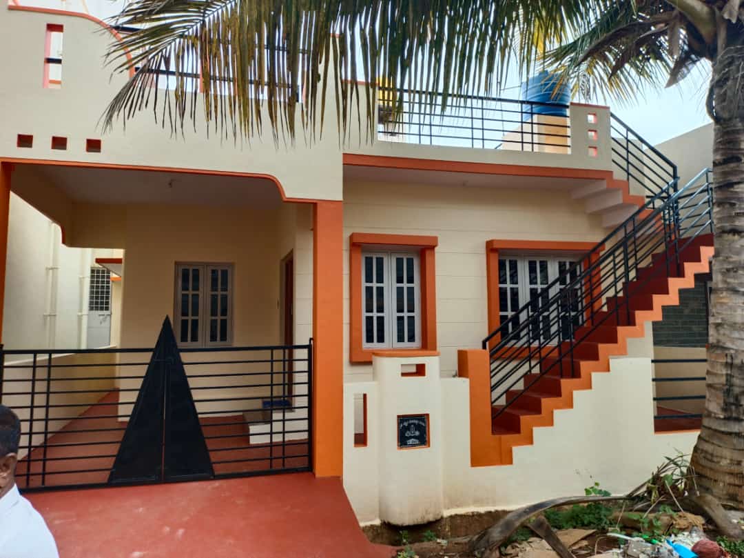 30X40 sftIndependent house for sale Hamsa badavane, with in Ring road, , Srirampura, Mysore