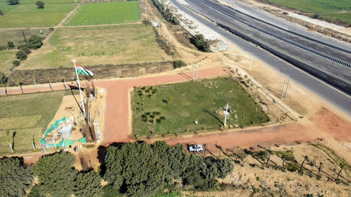 Apartment land for development at sangareddy