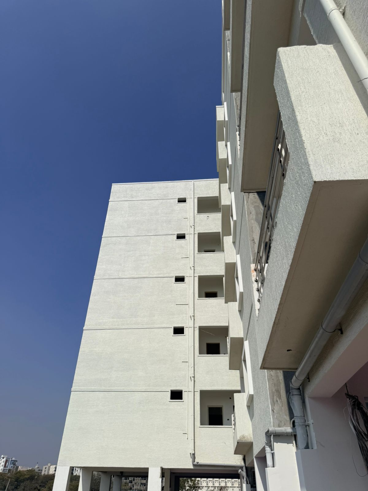3Bhk Ready to move Flats for Sale near Ameenpur