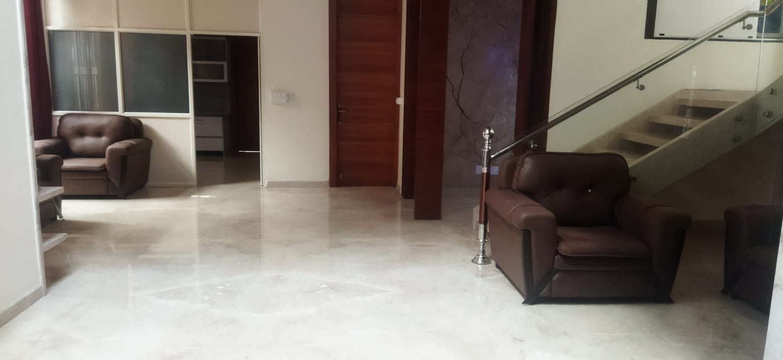 CMDA Approved Commercial Building for Sale At Neelangarai Chennai