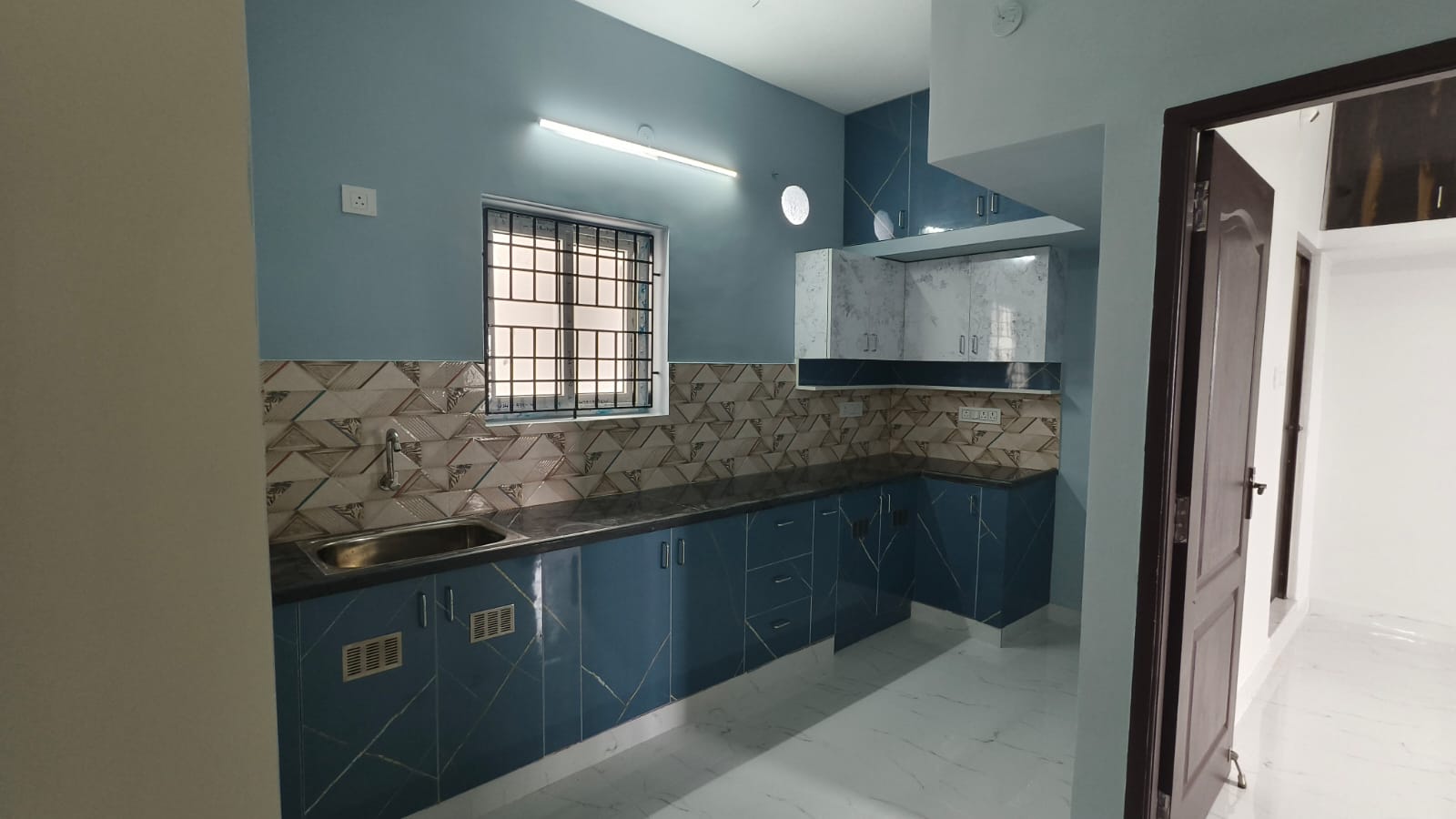 Well Ventilated 3 BHK Flat for Sale in Iyyapanthangal