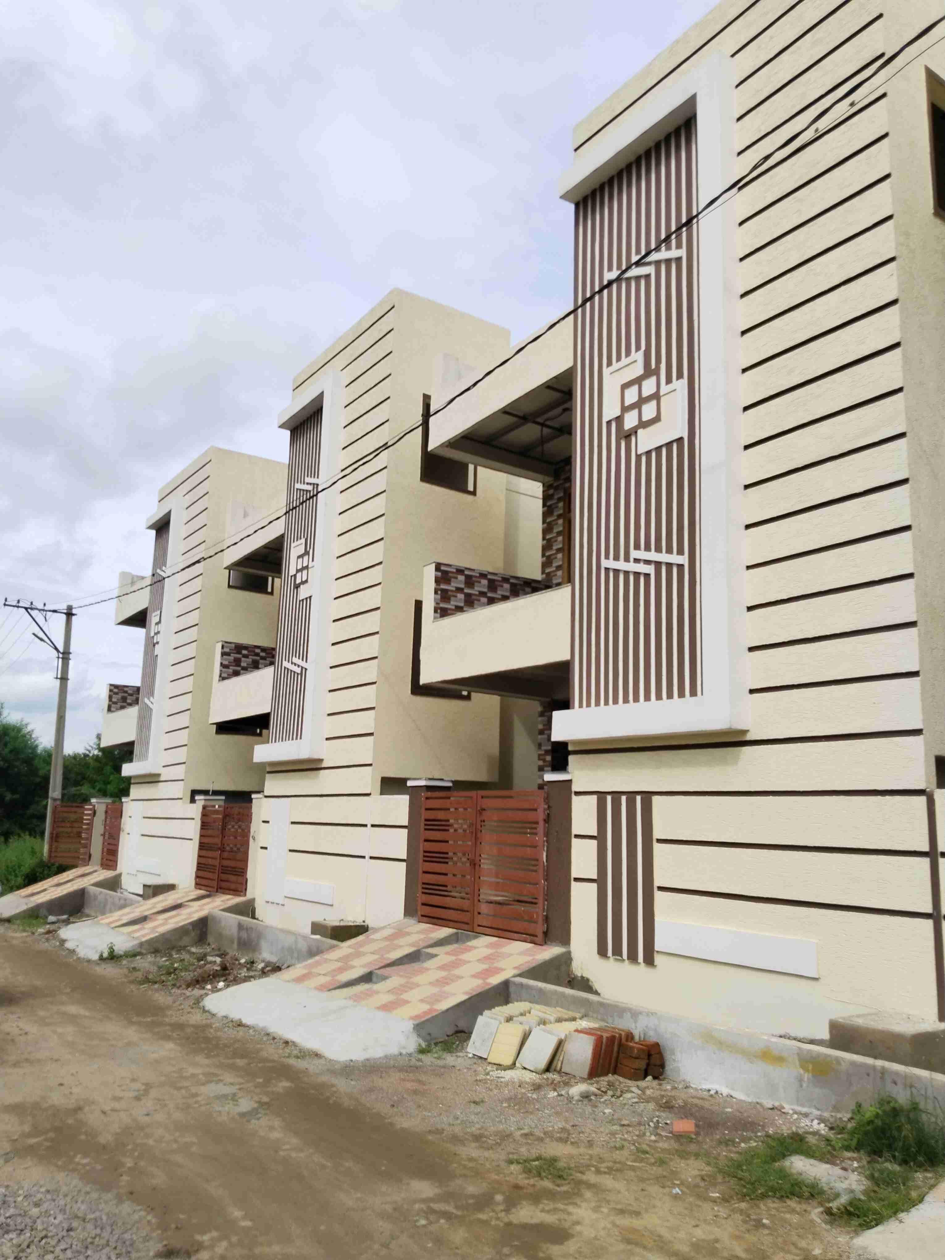 G+1 West facing 144.4 sq yds House for sale in ISNAPUR 