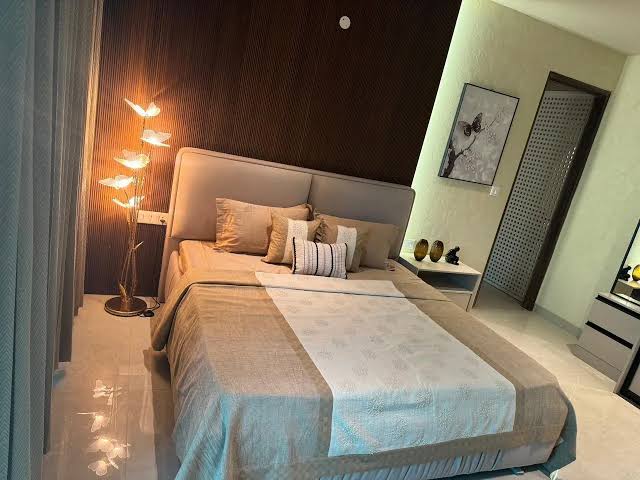 Flats For Sale in BPTP Amstoria Verti Greens at Sector 102, Gurgaon