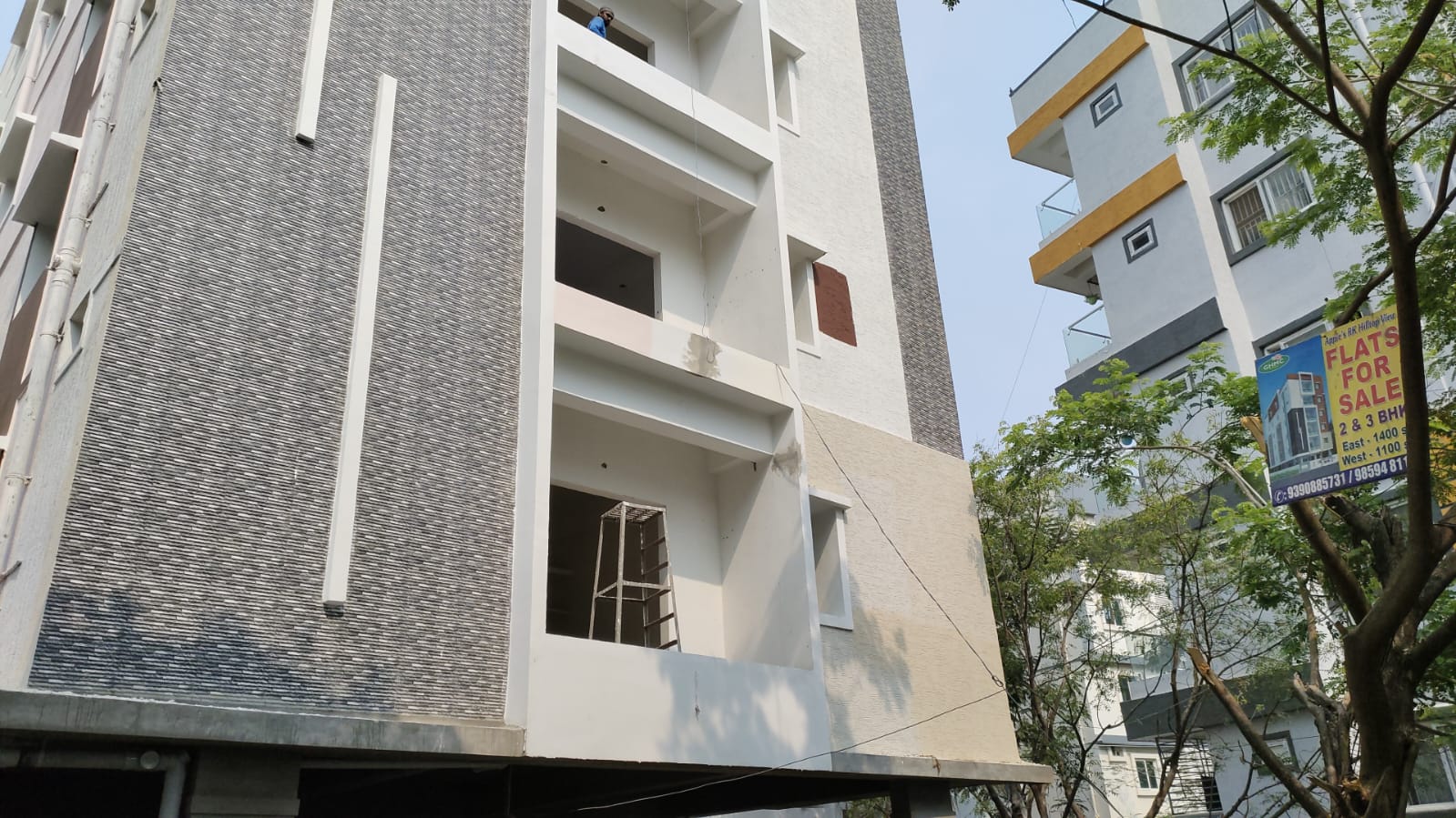 Flats for Sale in Pragathi Nagar 