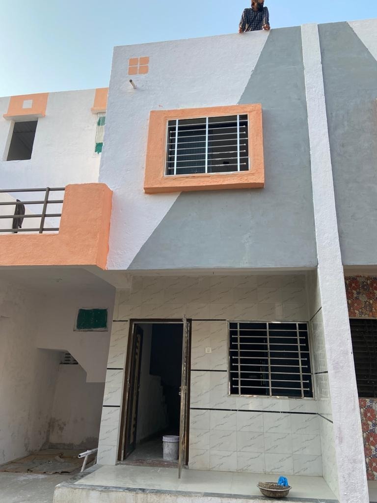 Ready Row House For Sale  in Kosamba, Surat