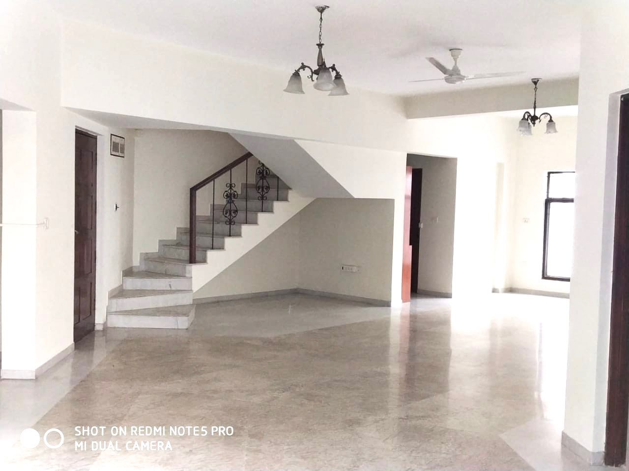 Penthouse for sale in Frazer Town