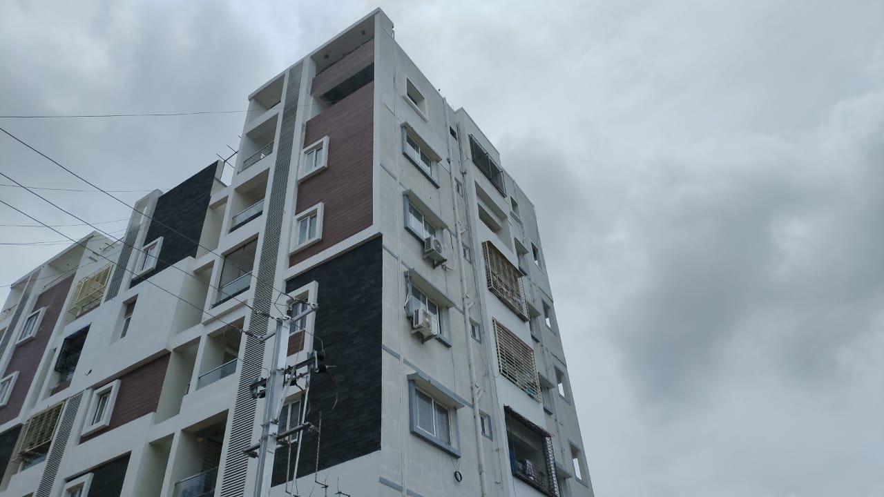 Premium 183 Sq Yds Plot for Sale in Pragathi Nagar for Best Price 