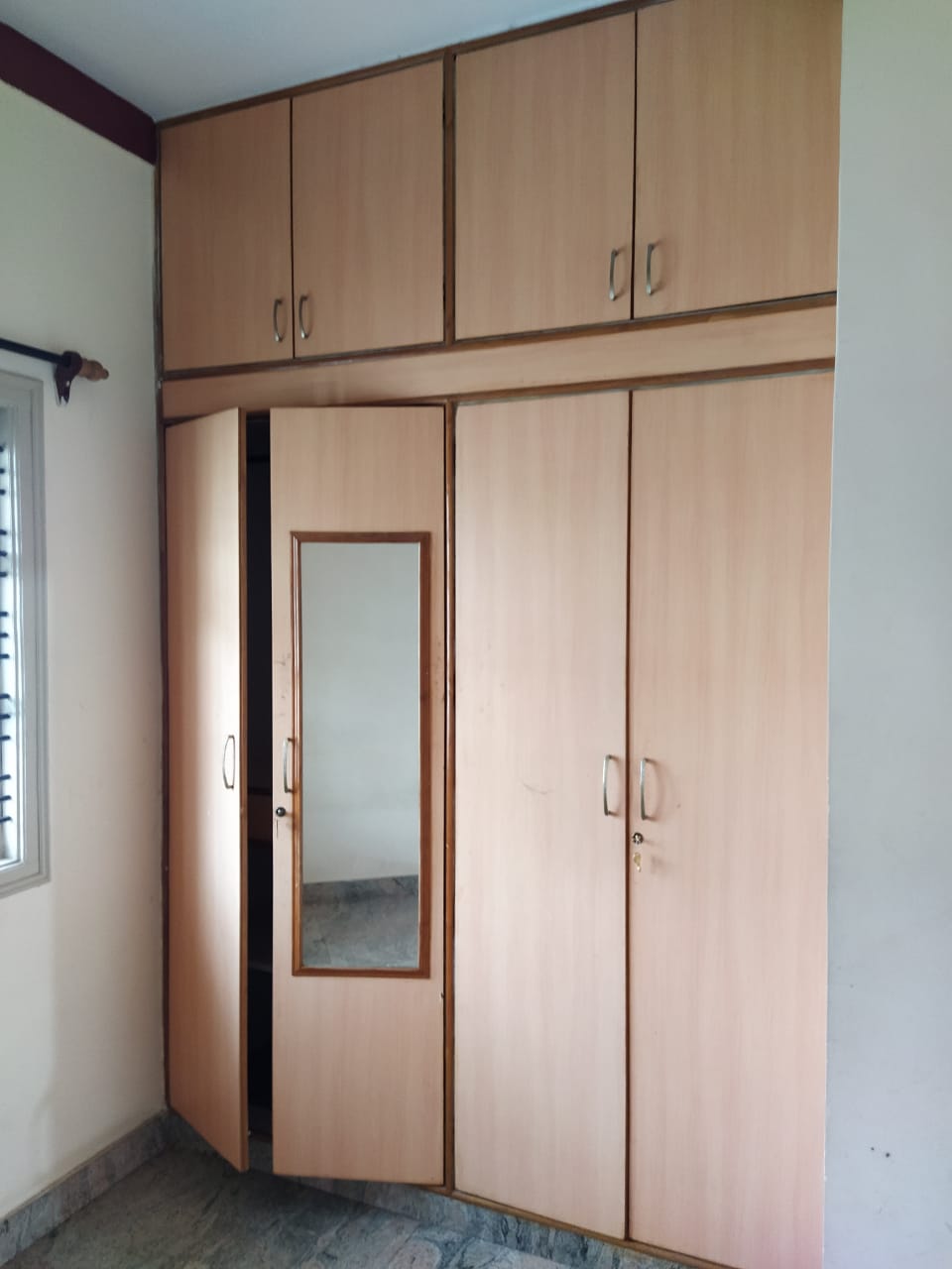 Apartment for sale in Hari Nagar (Konanakunte) near Delhi public school South