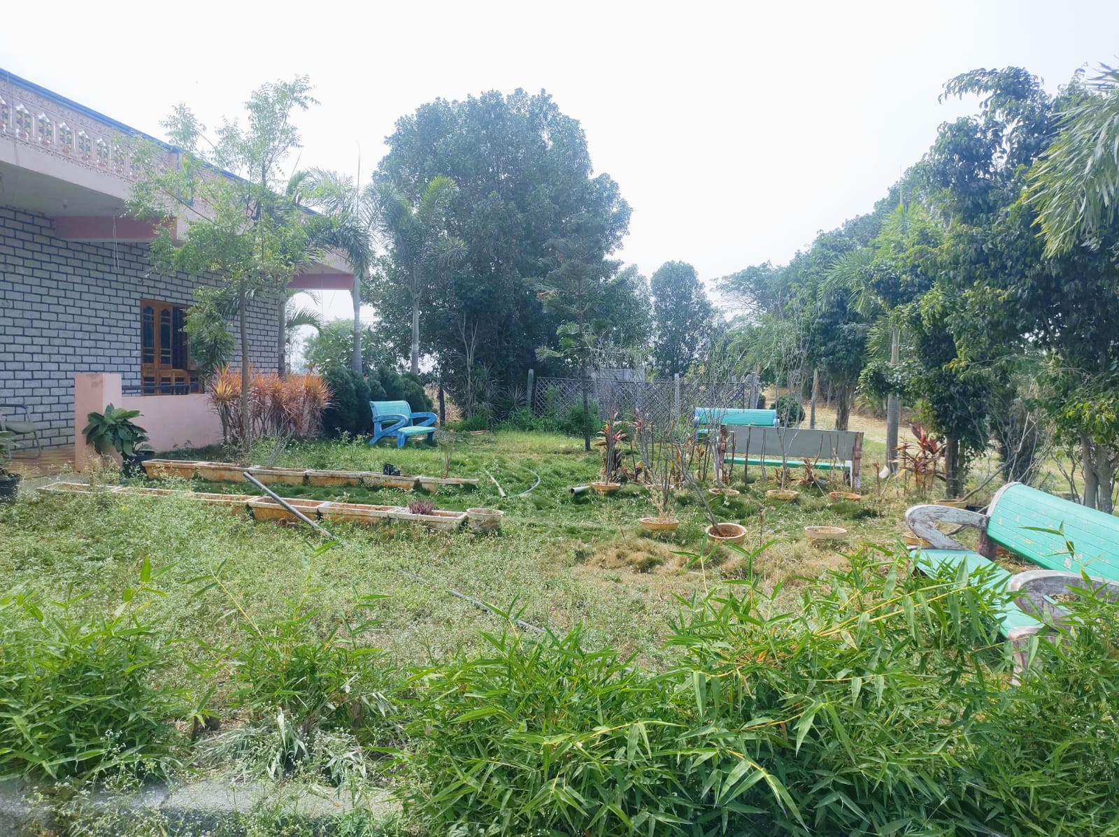  1 Acre 21 Guntas Farmhouse  For sale Near Kondapochamma Sagar Reservoir