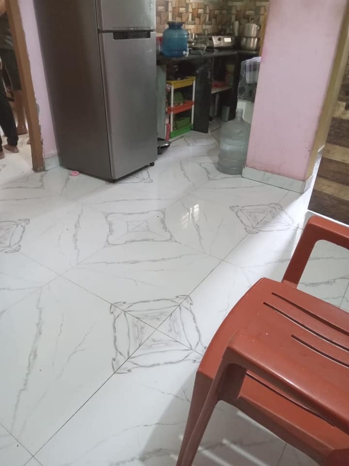 Spacious 2BHK Flat for sale in Laketown Kolkata