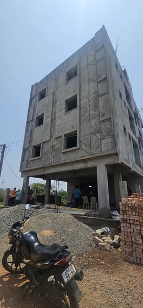 865 sft flat for sale in apartment at Kakinada