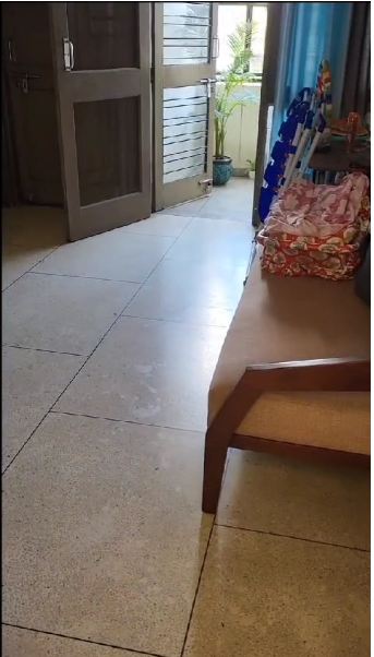 Spacious 2 BHK Apartment Flat for Sale in Rail Vihar, Sector 15 Part 2 Gurgaon 